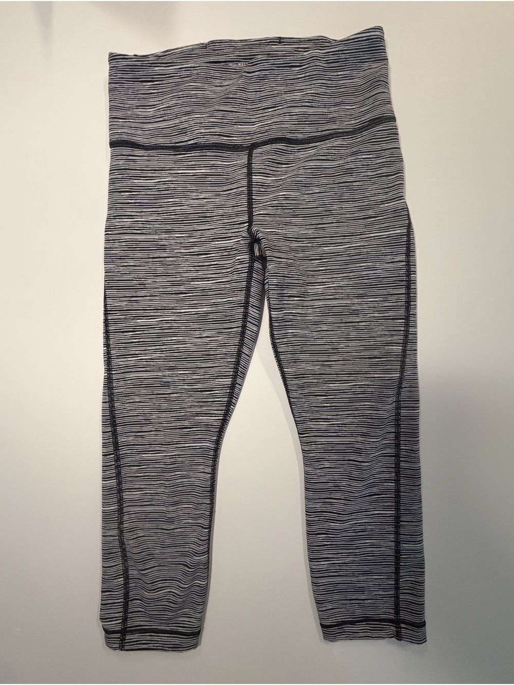 Athleta Gray & Black Striped High-Rise Leggings-xsp
